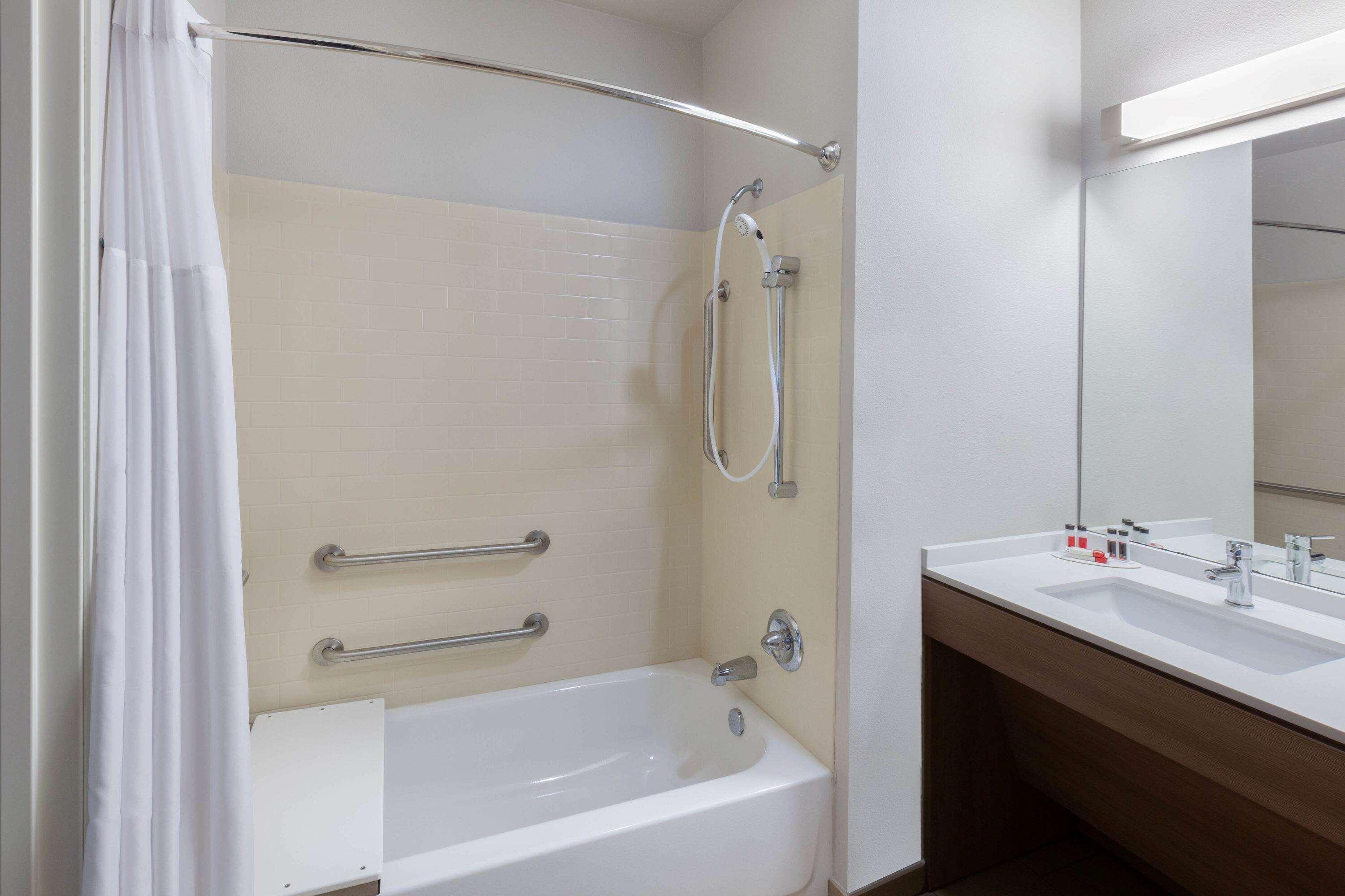 Microtel Inn & Suites By Wyndham College Station Exteriér fotografie